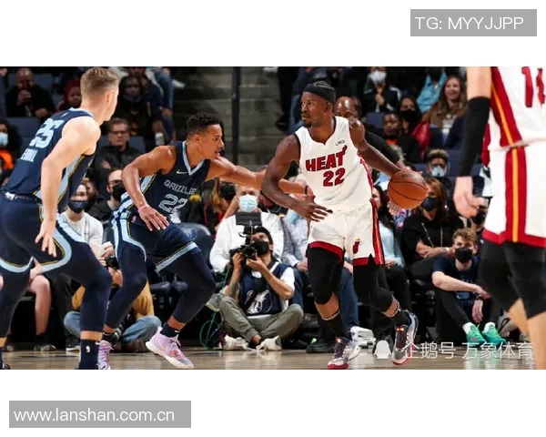 灰熊回应外界批评 坚持专注比赛全力以赴争取胜利 灰熊回应外界批评 坚持专注比赛全力以赴争取胜利