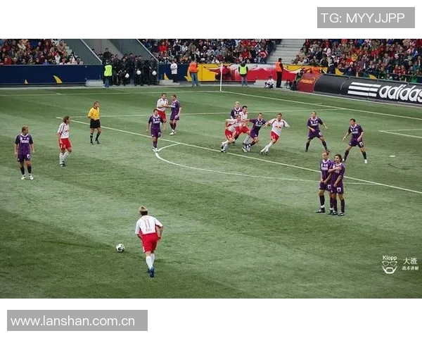 足球比赛中定位球战术创新探索与实战效果多维度综合分析